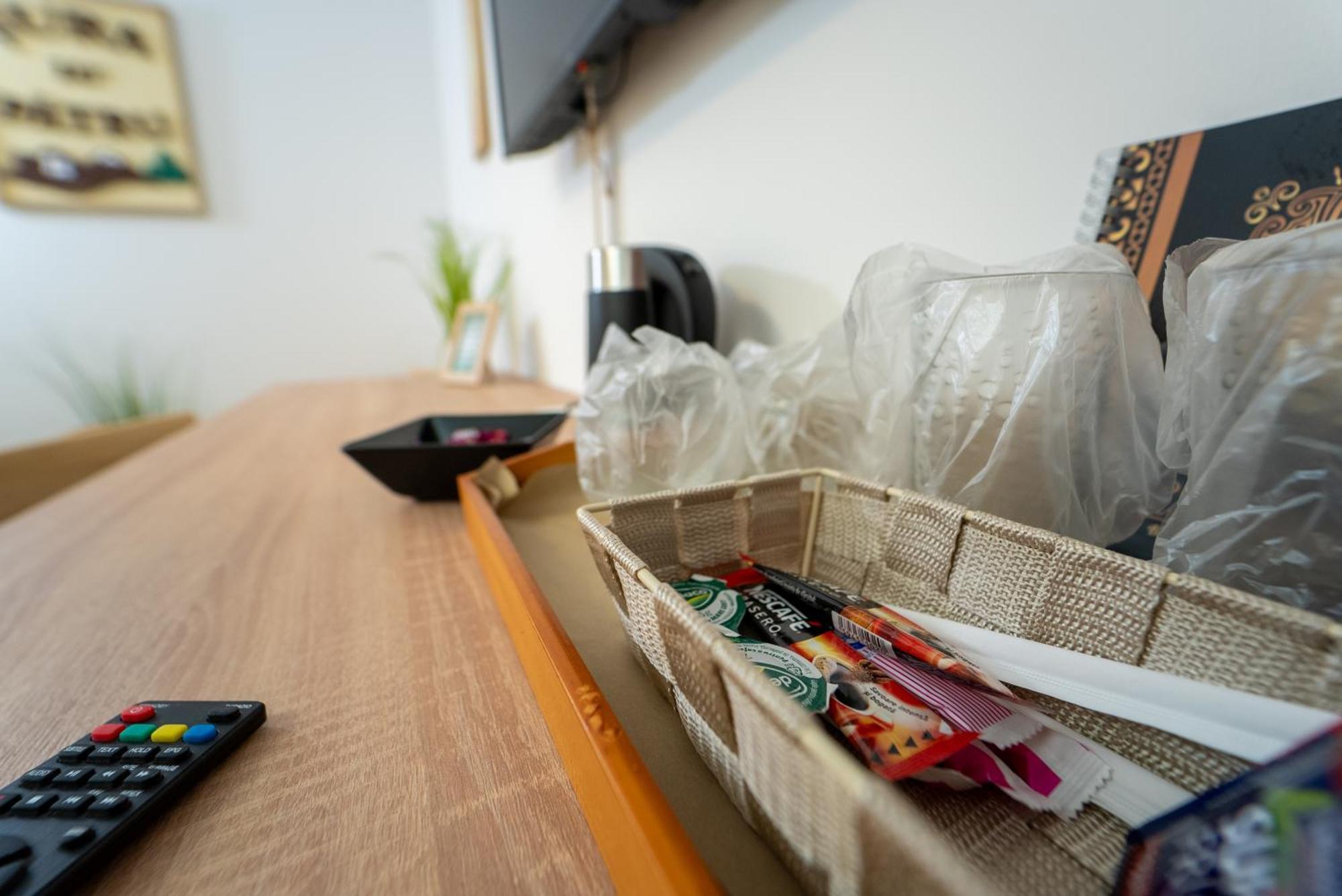 Sura Lu' Patru Apartment Vulcan  Ngoại thất bức ảnh