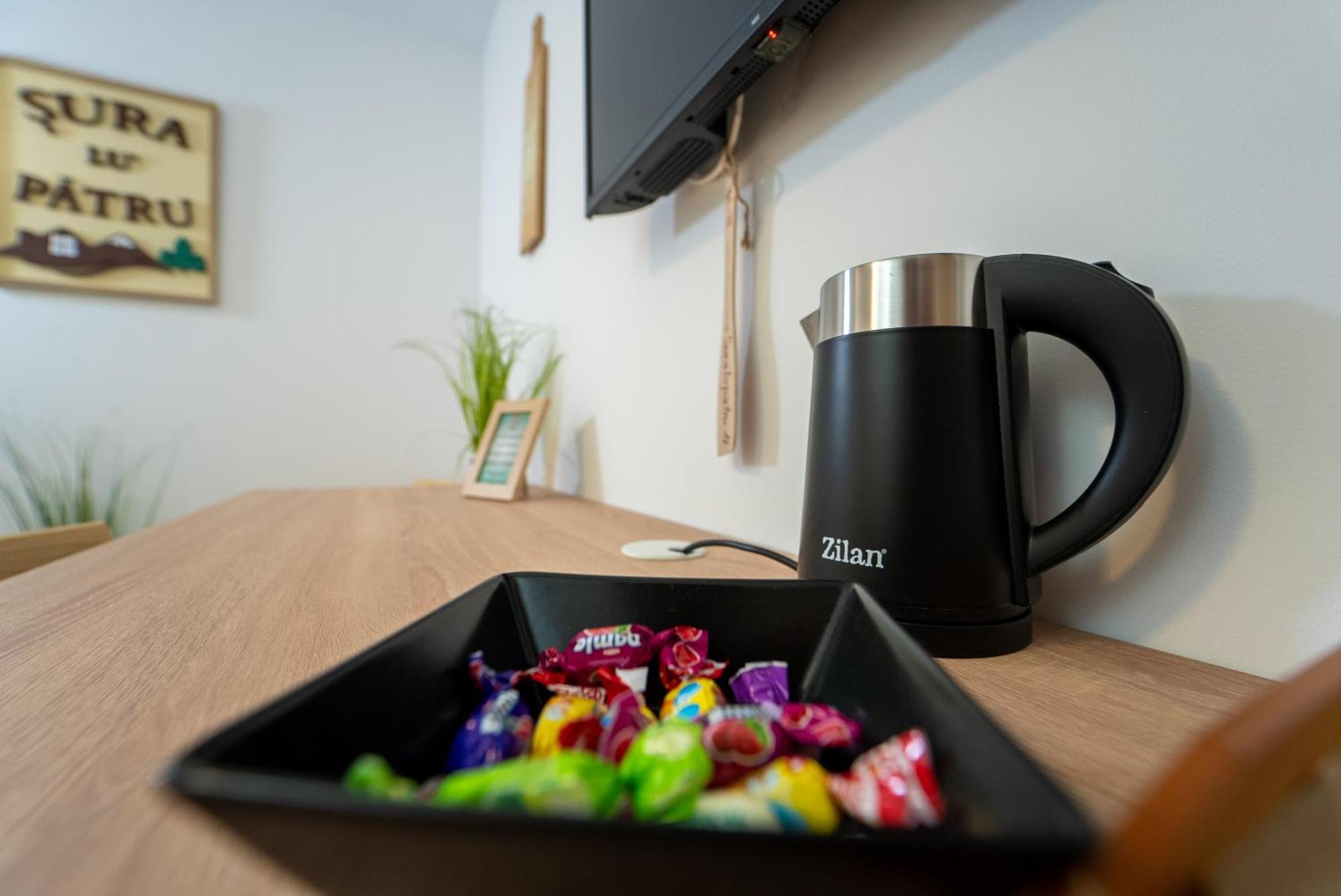 Sura Lu' Patru Apartment Vulcan  Ngoại thất bức ảnh
